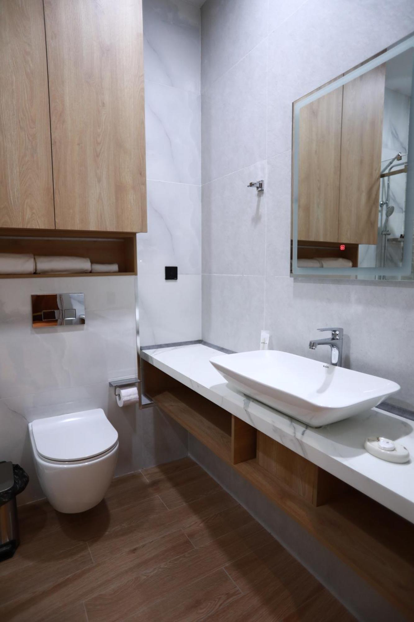 Israhotel Ντουσαμπέ Εξωτερικό φωτογραφία