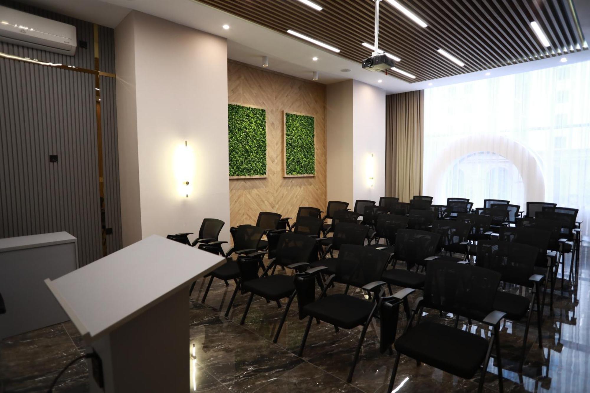 Israhotel Ντουσαμπέ Εξωτερικό φωτογραφία